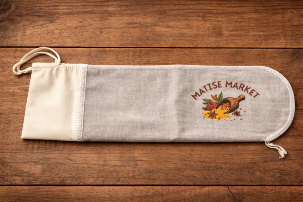 tekstiilkest mustapipra dekooriga